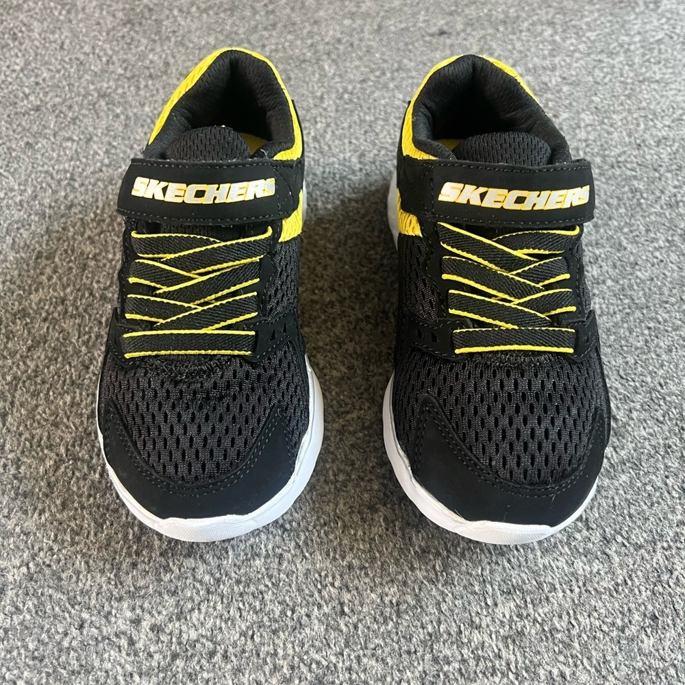 Skechers Kids GO RUN Proxo Black and Yellow Athletic Sneakers - Picture 8 of 10